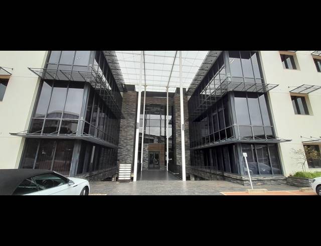 172M² OFFICE TO LET IN UMHLANGA RIDGESIDE